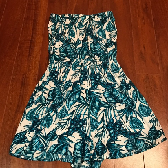 H&M BLUE AND WHITE ROMPER - Picture 5 of 5